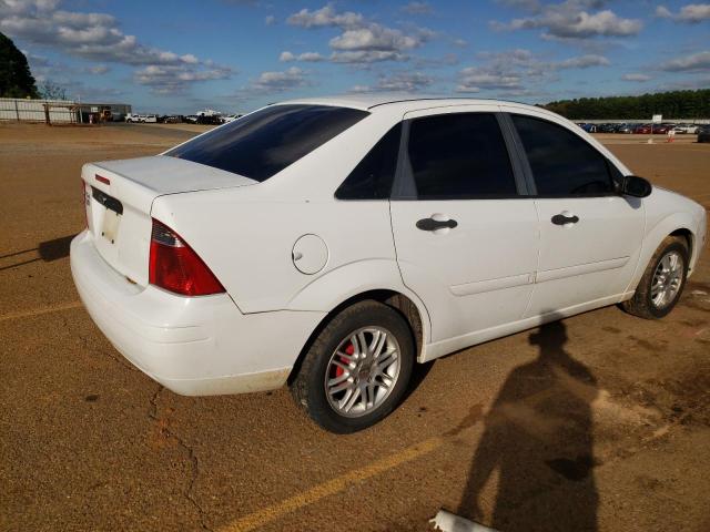 1FAFP34N27W300973 - 2007 FORD FOCUS ZX4 WHITE photo 3