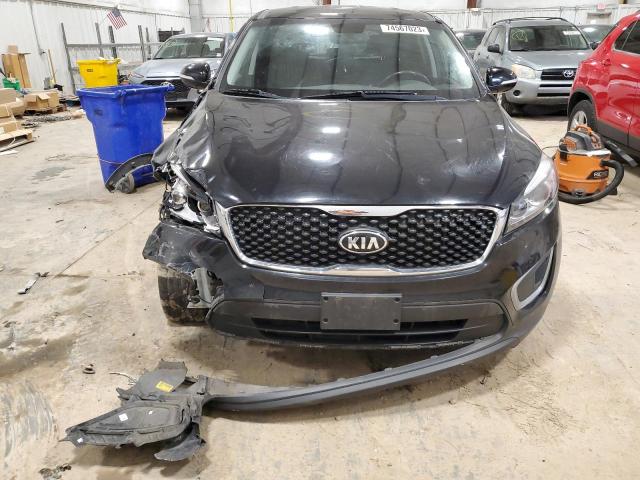 5XYPG4A3XHG247090 - 2017 KIA SORENTO LX BLACK photo 5