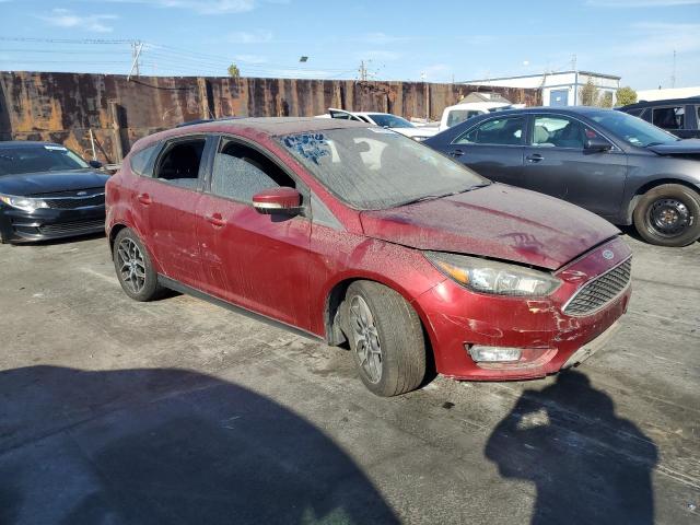 1FADP3M25HL314656 - 2017 FORD FOCUS SEL RED photo 4