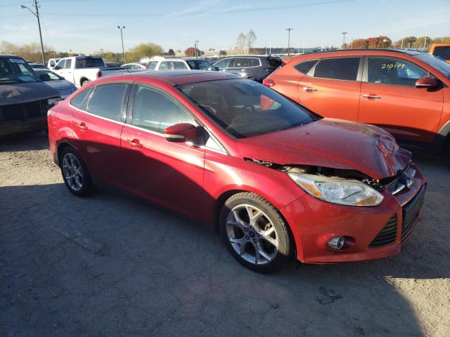1FAHP3H23CL278423 - 2012 FORD FOCUS SEL RED photo 4