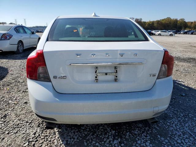 YV1672MS7B2546440 - 2011 VOLVO S40 T5 WHITE photo 6