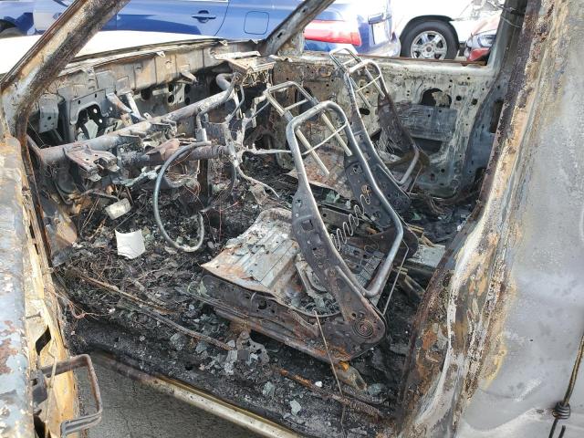 1N6DD26S51C318848 - 2001 NISSAN FRONTIER KING CAB XE BURN photo 7