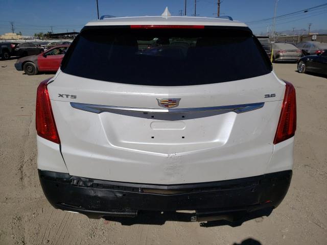 1GYKNCRS0KZ113648 - 2019 CADILLAC XT5 LUXURY WHITE photo 6