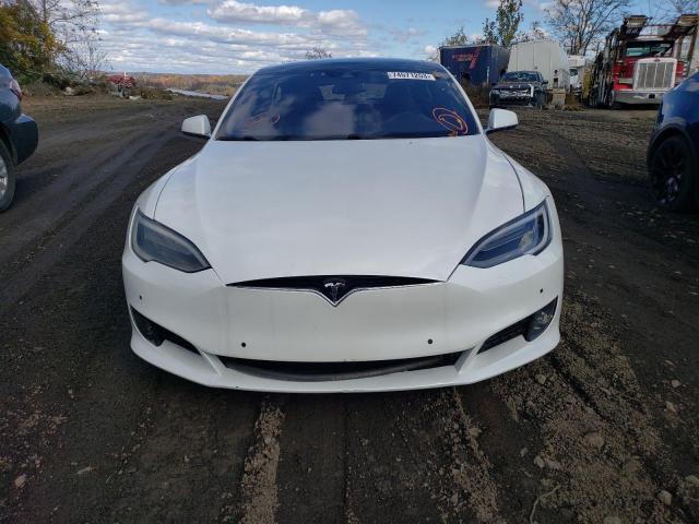 5YJSA1E44GF131208 - 2016 TESLA MODEL S Սպիտակ լուսանկար 5