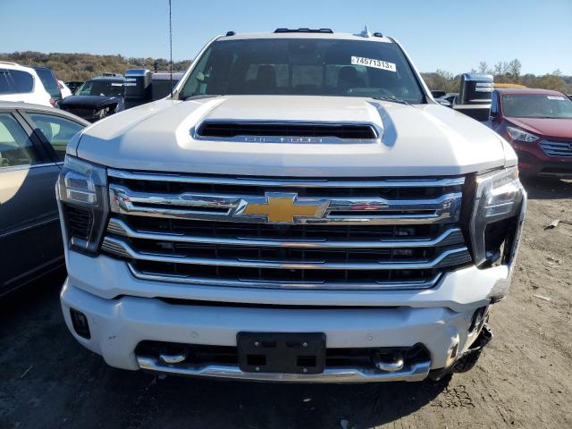 1GC4YREY3RF192246 - 2024 CHEVROLET SILVERADO K2500 HIGH COUNTRY WHITE photo 5