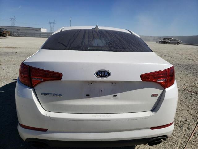 KNAGM4A78B5117625 - 2011 KIA OPTIMA LX WHITE photo 6