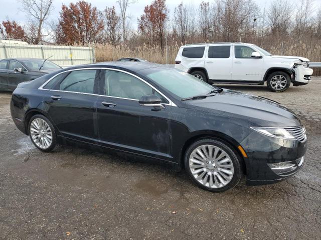 3LN6L2G9XGR606493 - 2016 LINCOLN MKZ BLACK photo 4