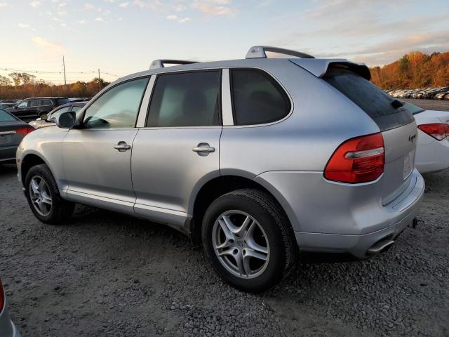 WP1AA29P58LA25563 - 2008 PORSCHE CAYENNE SILVER photo 2