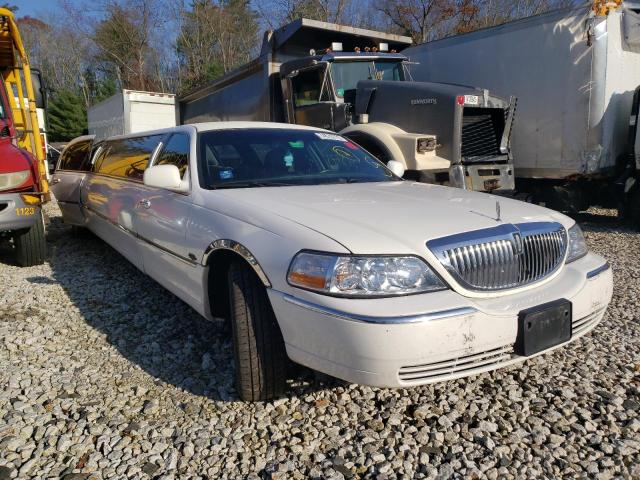 2L1FM88W58X635635 - 2008 LINCOLN TOWN CAR EXECUTIVE WHITE photo 4