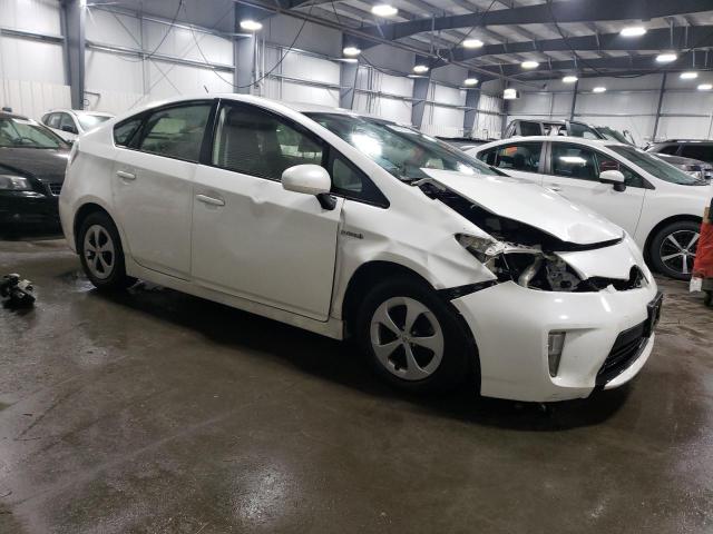 JTDKN3DU3D5644657 - 2013 TOYOTA PRIUS WHITE photo 4