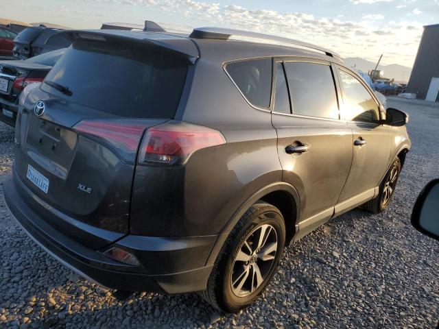 JTMWFREVXGJ085631 - 2016 TOYOTA RAV4 XLE GRAY photo 3