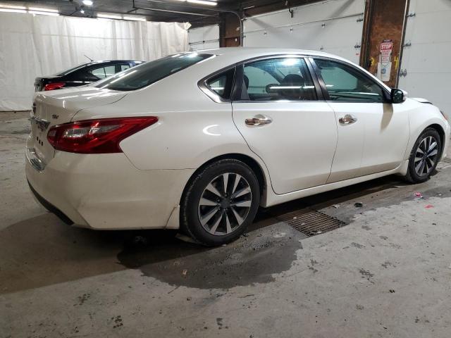 1N4AL3AP2GC280799 - 2016 NISSAN ALTIMA 2.5 WHITE photo 3