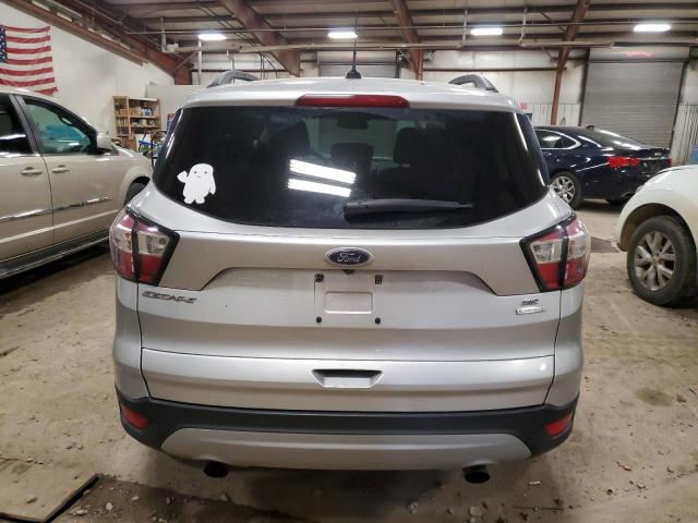 1FMCU0GD5HUE70180 - 2017 FORD ESCAPE SE SILVER photo 6