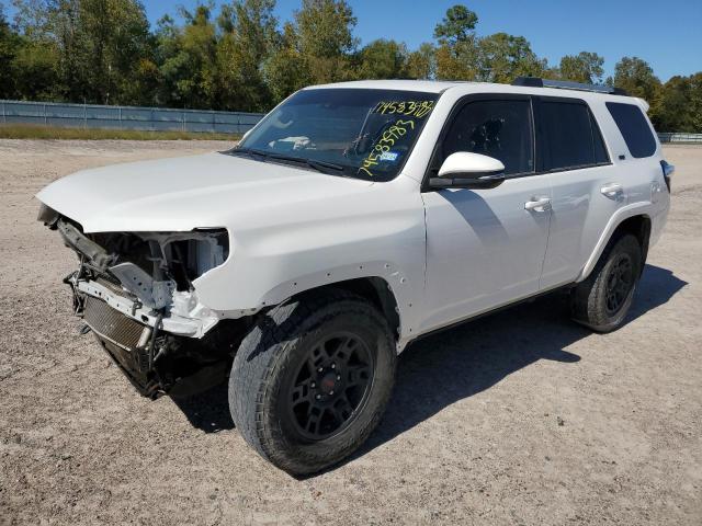 JTEFU5JR7M5242362 - 2021 TOYOTA 4RUNNER SR5 WHITE photo 1