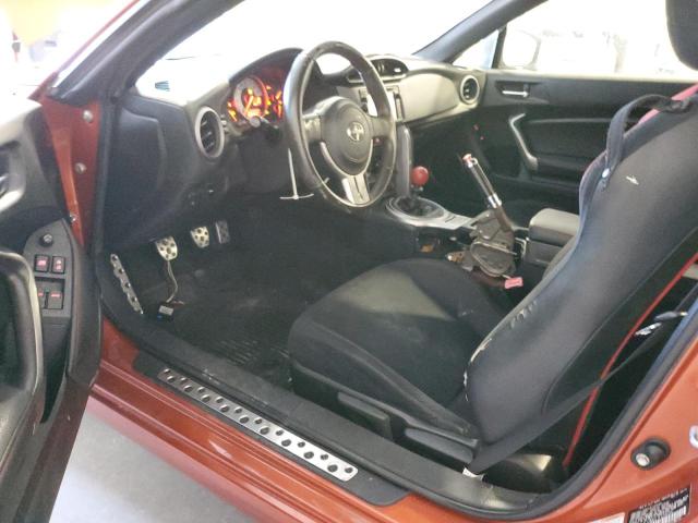 JF1ZNAA17F9706592 - 2015 TOYOTA SCION FR-S ნარინჯისფერი ფოტო 8