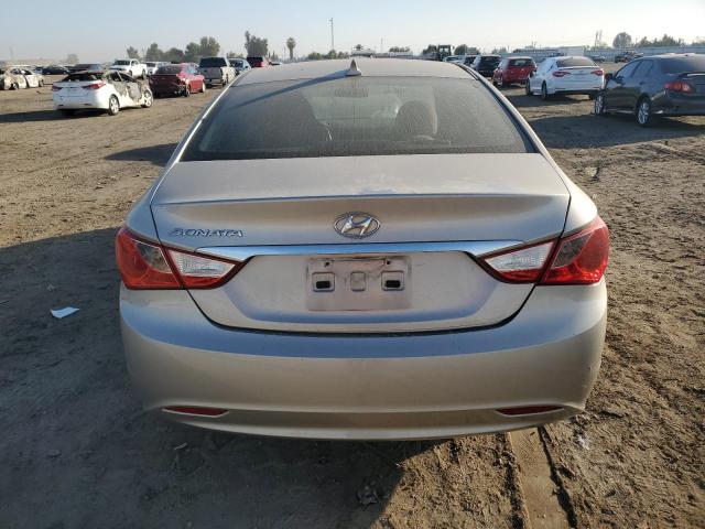 5NPEB4AC3BH053250 - 2011 HYUNDAI SONATA GLS GOLD photo 6