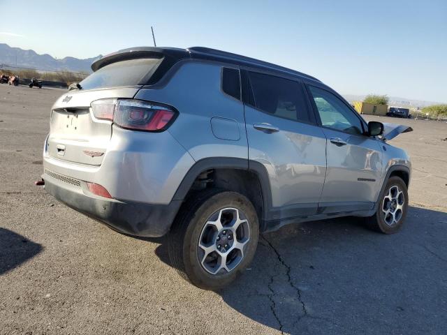 3C4NJDDB4NT161693 - 2022 JEEP COMPASS TRAILHAWK SILVER photo 3