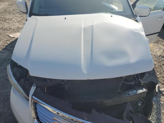 2A4RR5DG1BR634972 - 2011 CHRYSLER TOWN & COU TOURING თეთრი ფოტო 11