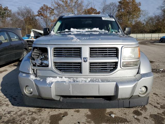 1D4PU4GK4BW600279 - 2011 DODGE NITRO HEAT SILVER photo 5