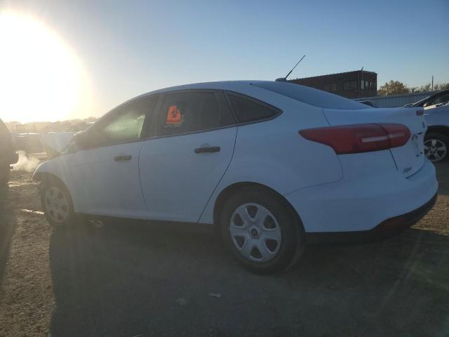 1FADP3E27GL221313 - 2016 FORD FOCUS S WHITE photo 2