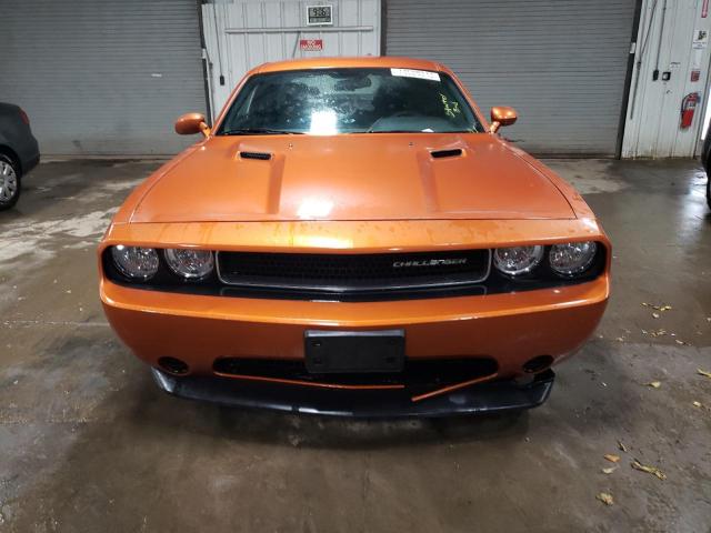 2B3CJ4DG8BH586116 - 2011 DODGE CHALLENGER ORANGE photo 5