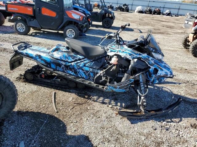 2BPSUFHX3HV000164 - 2017 SKI SNOWMOBILE BLUE photo 10