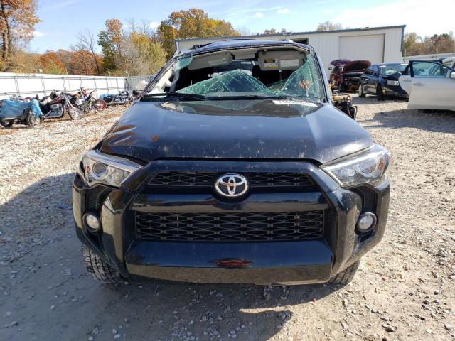 JTEBU5JR7H5455154 - 2017 TOYOTA 4RUNNER SR5/SR5 PREMIUM 黑色 照片 5