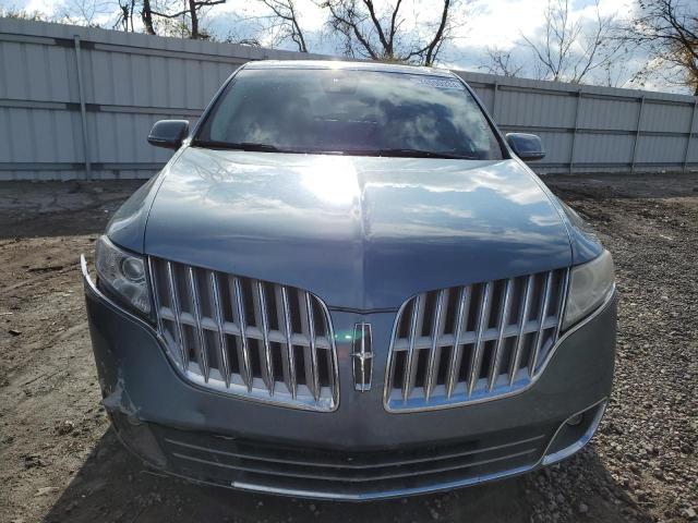 2LMHJ5AT0ABJ13940 - 2010 LINCOLN MKT TEAL photo 5