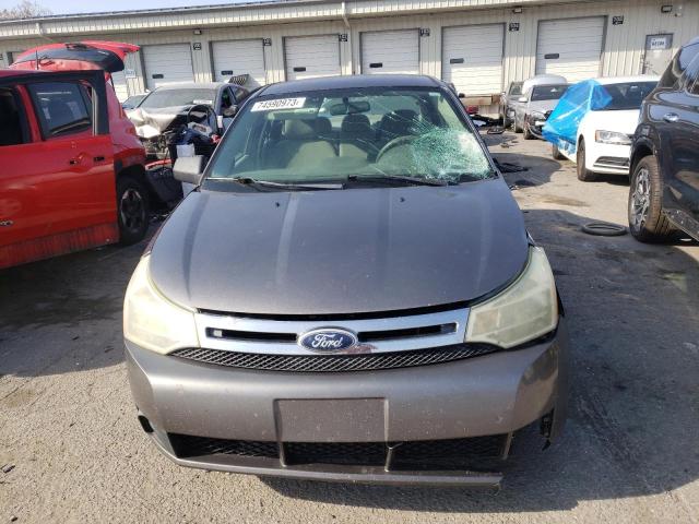 1FAHP3EN3AW295636 - 2010 FORD FOCUS S GRAY photo 5