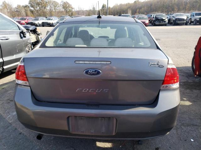 1FAHP3EN3AW295636 - 2010 FORD FOCUS S GRAY photo 6