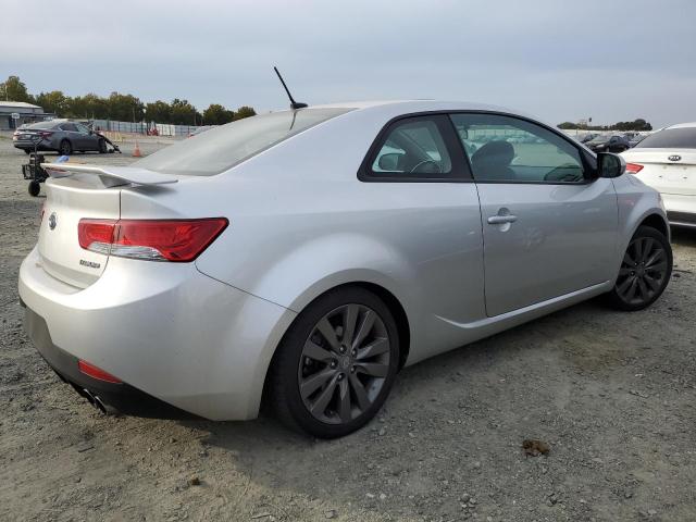 KNAFW6A30D5738018 - 2013 KIA FORTE SX SILVER photo 3