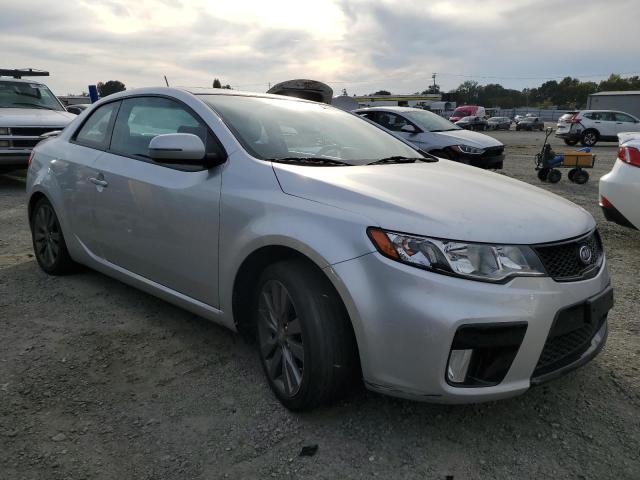 KNAFW6A30D5738018 - 2013 KIA FORTE SX SILVER photo 4