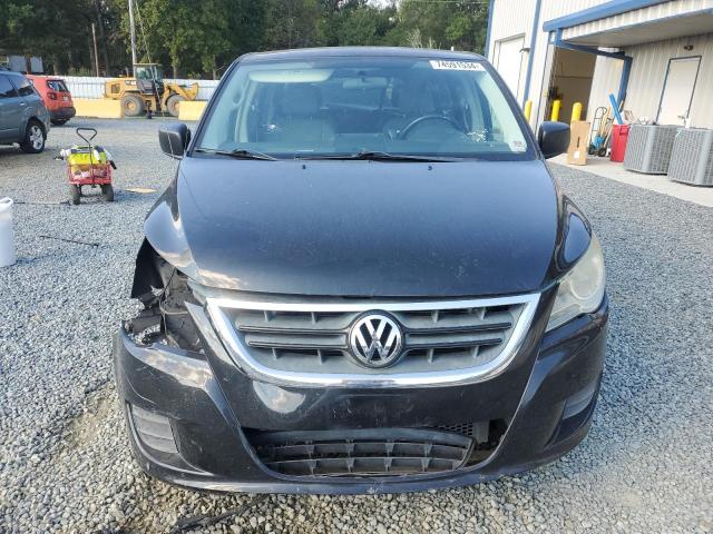 2V4RW4DG1BR803192 - 2011 VOLKSWAGEN ROUTAN S BLACK photo 5