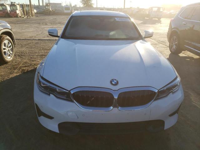 3MW5R1J07L8B27027 - 2020 BMW 330I WHITE photo 5