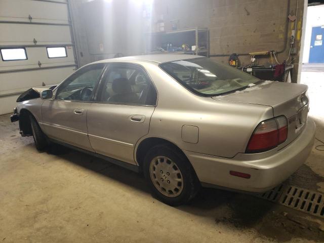 1HGCD5665TA243765 - 1996 HONDA ACCORD EX SILVER photo 2