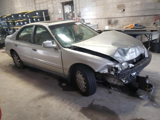 1HGCD5665TA243765 - 1996 HONDA ACCORD EX SILVER photo 4