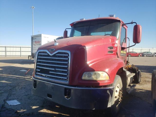 1M1AK06Y16N013119 - 2006 MACK 600 CXN600 RED photo 2