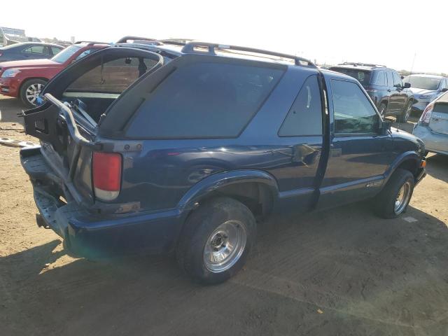 1GNCT18W91K189599 - 2001 CHEVROLET BLAZER BLUE photo 3