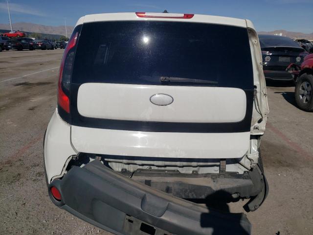 KNDJN2A26F7113324 - 2015 KIA SOUL WHITE photo 6