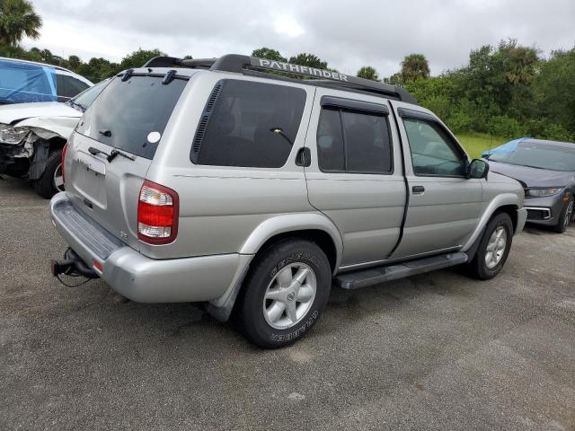 JN8DR09X22W651058 - 2002 NISSAN PATHFINDER LE 银色 照片 3