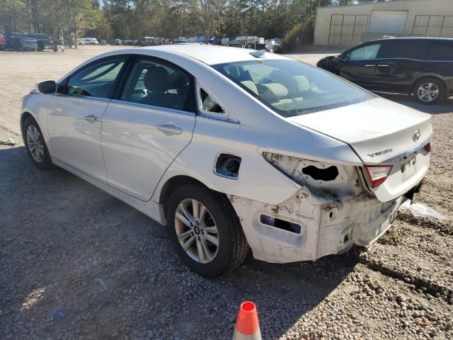 5NPEB4AC3DH707358 - 2013 HYUNDAI SONATA GLS WHITE photo 2