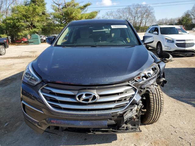 5NMZT3LB6JH094139 - 2018 HYUNDAI SANTA FE S BLUE photo 5