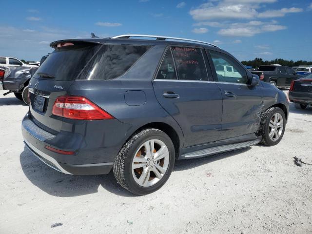 4JGDA5HB9CA023403 - 2012 MERCEDES-BENZ ML 350 4MATIC GRAY photo 3