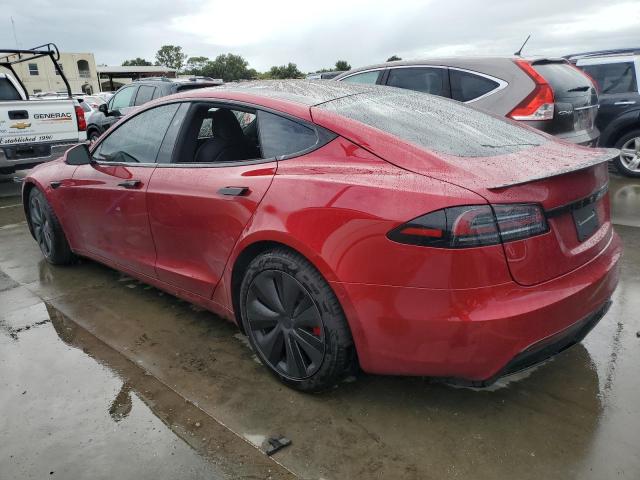 5YJSA1E60RF533098 - 2024 TESLA MODEL S RED photo 2
