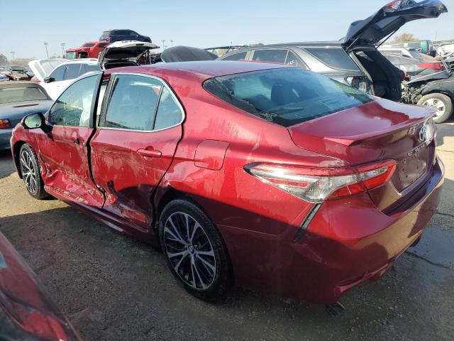 4T1B11HK7JU515116 - 2018 TOYOTA CAMRY L RED photo 2