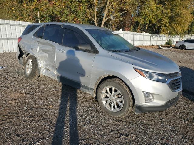 2GNAXSEV6K6159459 - 2019 CHEVROLET EQUINOX LS SILVER photo 4