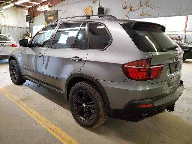 5UXFF03589LJ95873 - 2009 BMW X5 XDRIVE35D GRAY photo 2