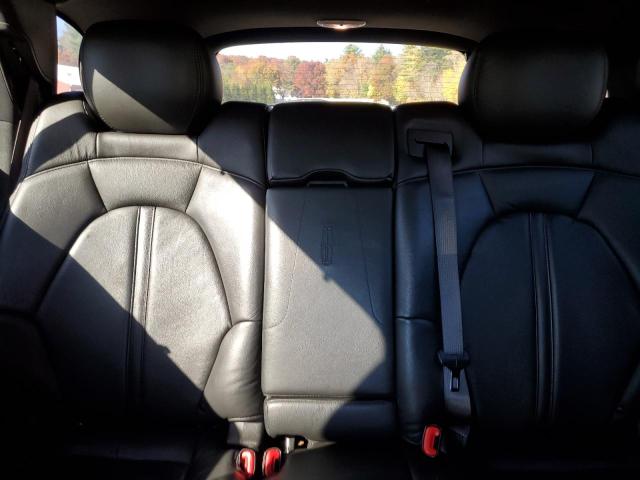 2LMHJ5NK4KBL04456 - 2019 LINCOLN MKT BLACK photo 10