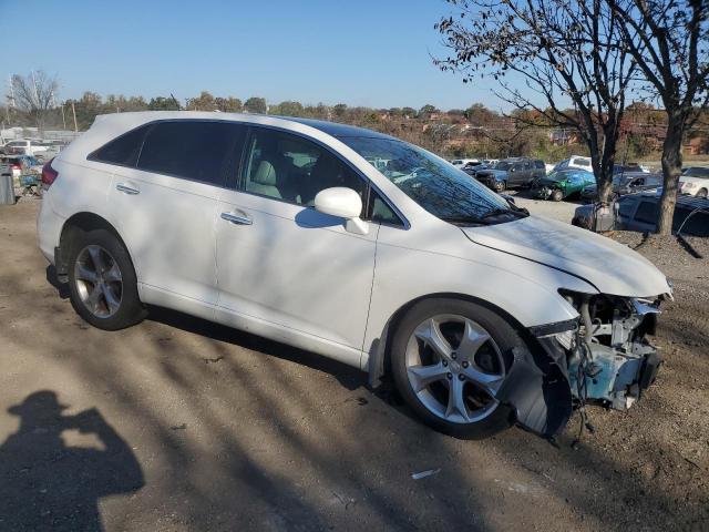 4T3BK3BBXBU061549 - 2011 TOYOTA VENZA WHITE photo 4