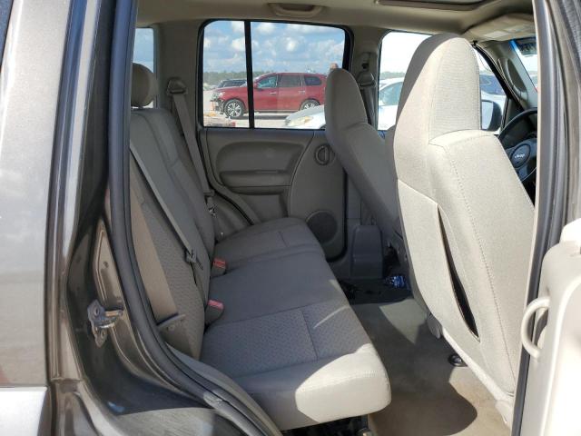 1J4GL38K05W725576 - 2005 JEEP LIBERTY RENEGADE GRAY photo 11